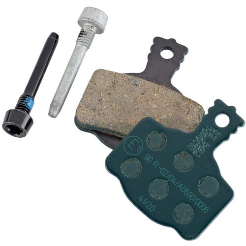 Detalle de pastillas de freno de disco Magura 7.R Race con compuesto de alto rendimiento y tornillos de fijación incluidos, diseñadas para máxima potencia de frenado en MTB.