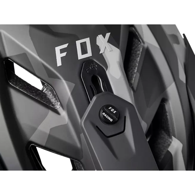 casco FOX Proframe RS MHDRN Black Camo