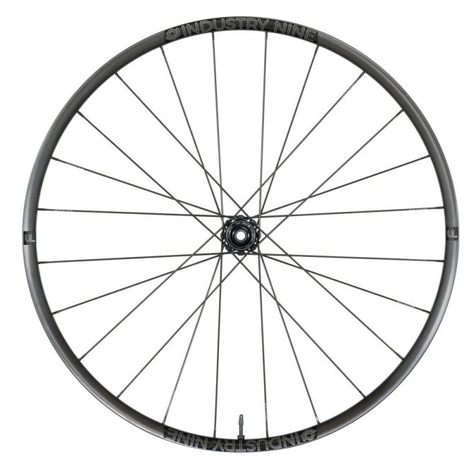 Industry Nine Solix XC Carbon
