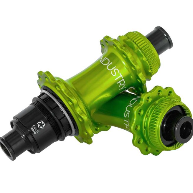 Bujes Industry Nine SOLiX Center Lock lima