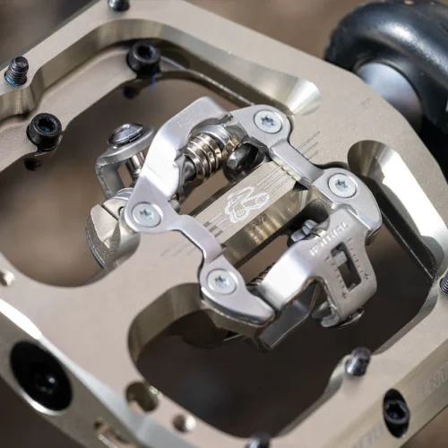 Pedales Renthal Revo-DHC clip