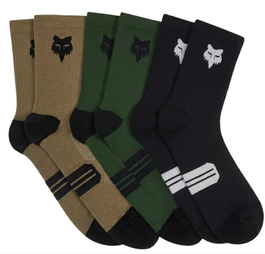 Pack de Calcetines Fox Ranger 6" , tres pares de calcetines en negro, verde y arena para mtb