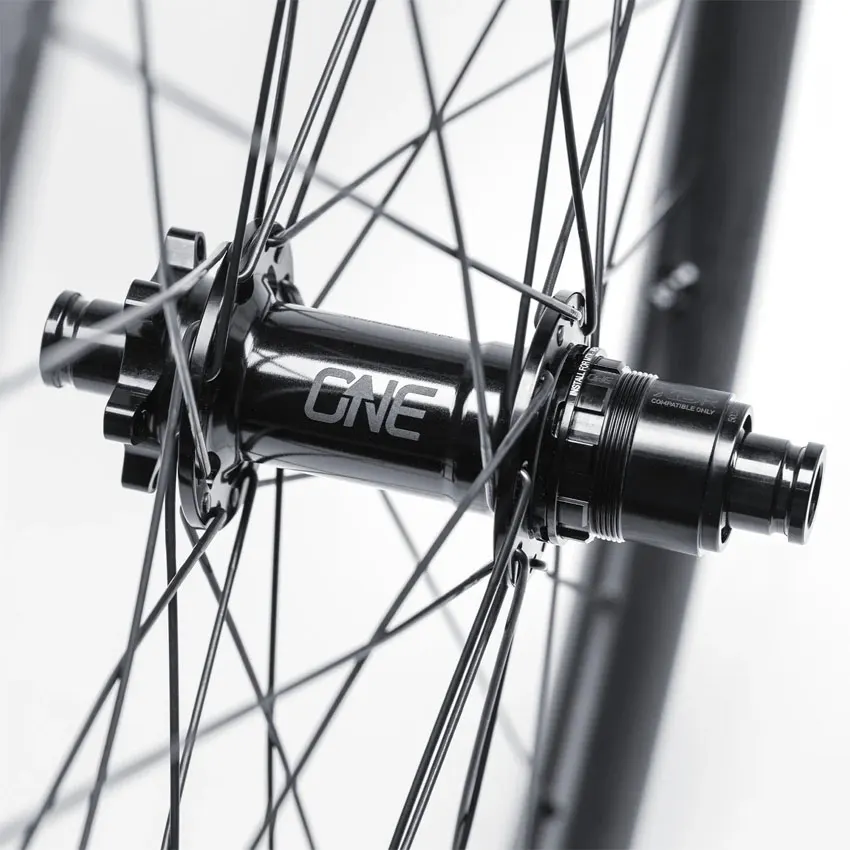 Ruedas Oneup Aluminio MTB detalle del buje